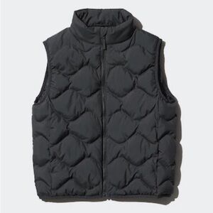 Uniqlo Kids Uniqlo PUFFTECH Black Washable Puffer Vest Sz 9-10